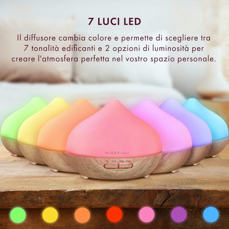 Diffusore di aromi con luci LED The Body Source da 300ml in ambiente rilassante